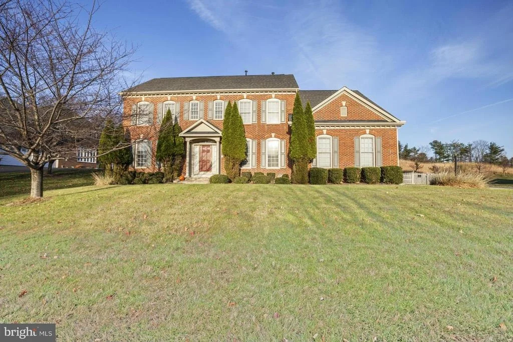 Photo of 16615 HARBOUR TOWN DRIVE