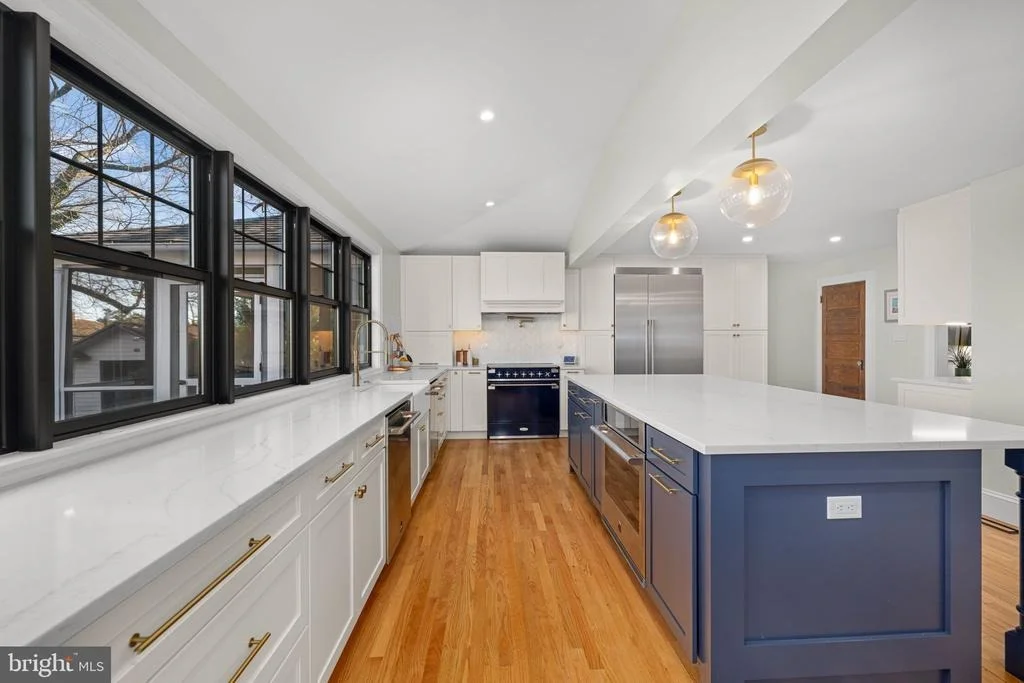 Photo of 1138 MAYO ROAD