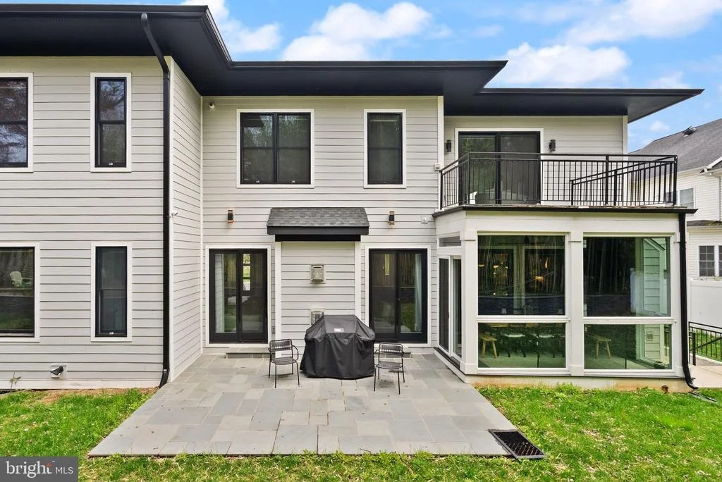 Photo of 1054 KINGLET COURT