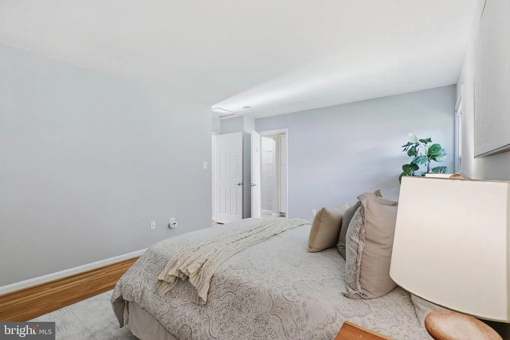 Photo of 5215 LIGHTHORNE ROAD