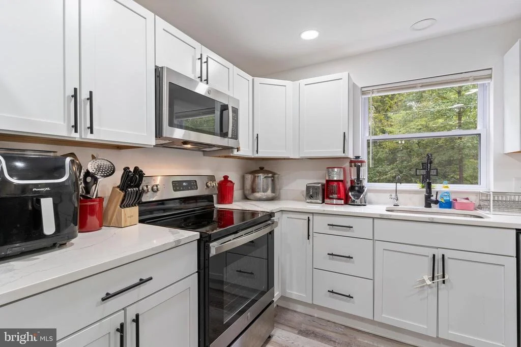 Photo of 6345 BARNETT SMITH PLACE