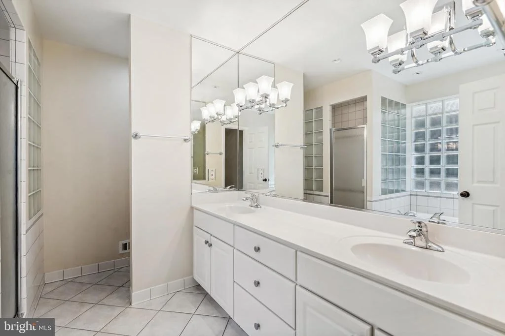 Photo of 4119 N RIDGEVIEW ROAD
