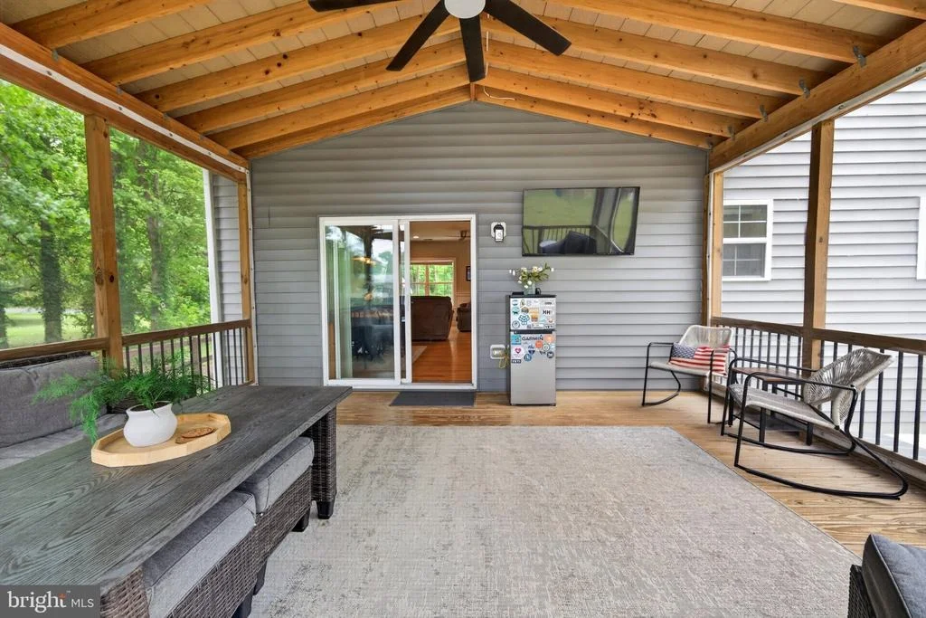 Photo of 212 OREGON ROAD