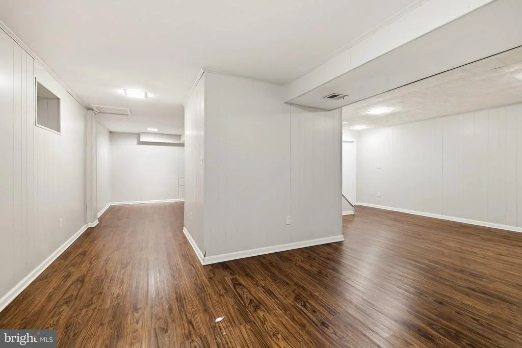 Photo of 11300 FREAS DRIVE