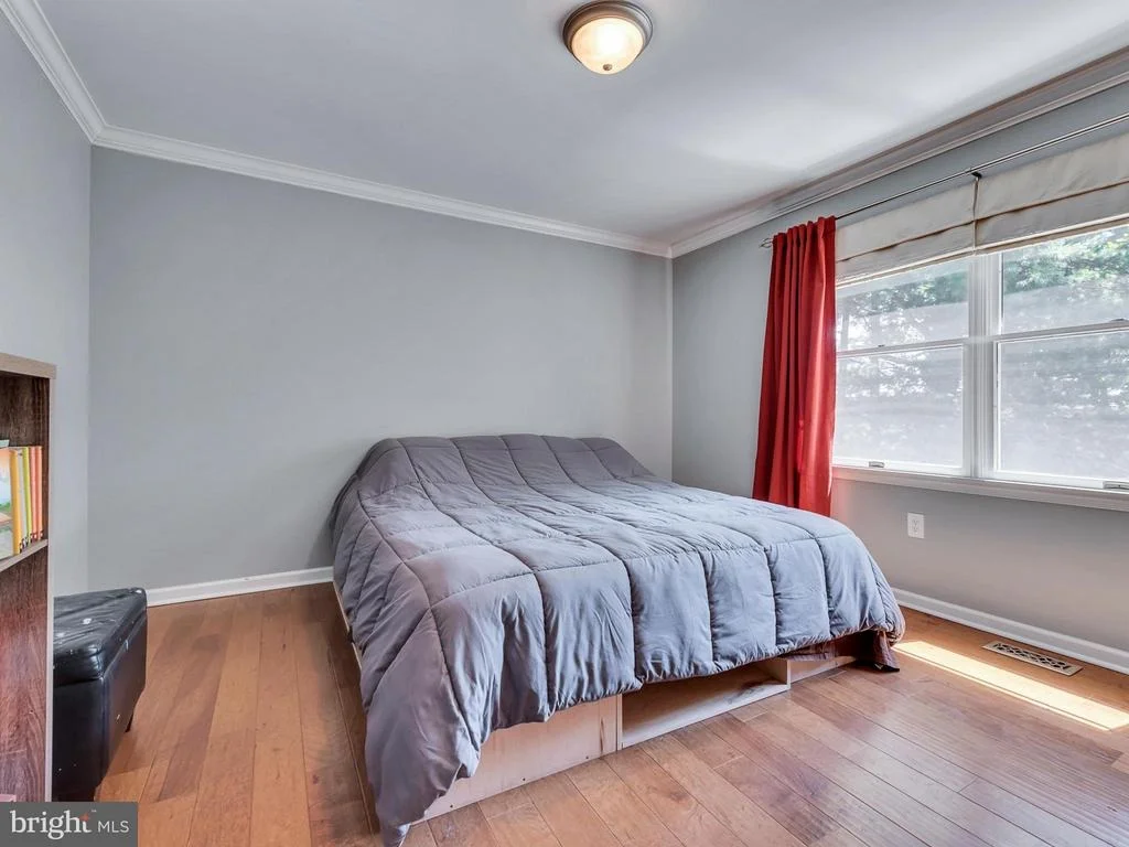 Photo of 1003 CHERYLS COURT