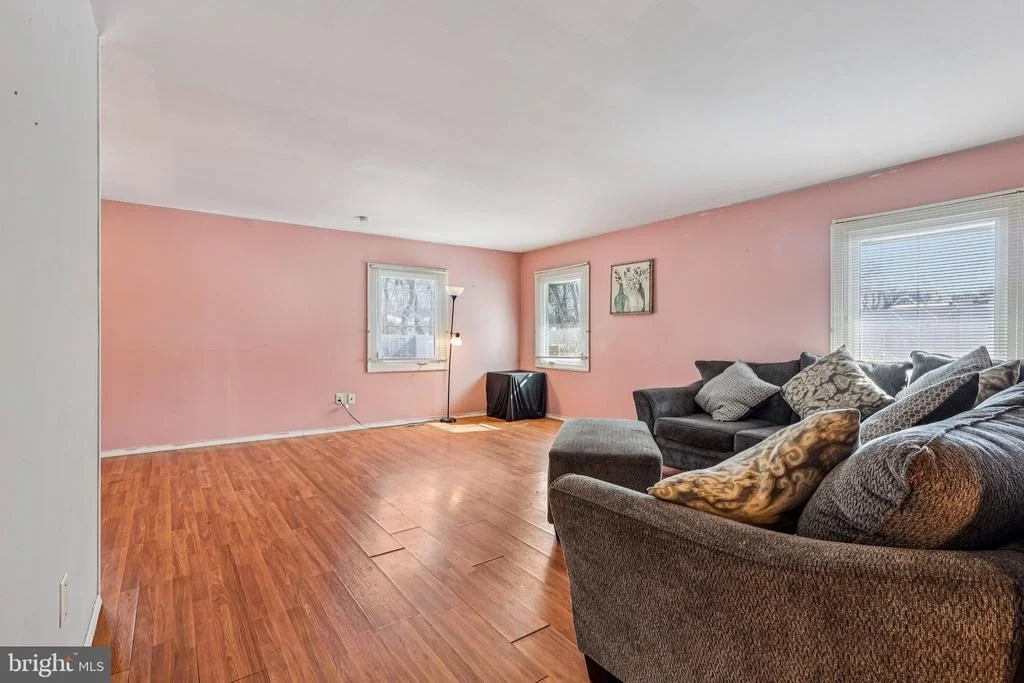 Photo of 32 MILLBROOK DRIVE