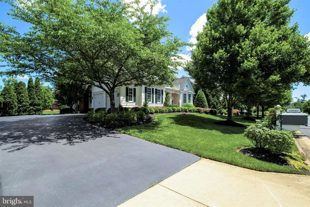 Photo of 15944 SPYGLASS HILL LOOP