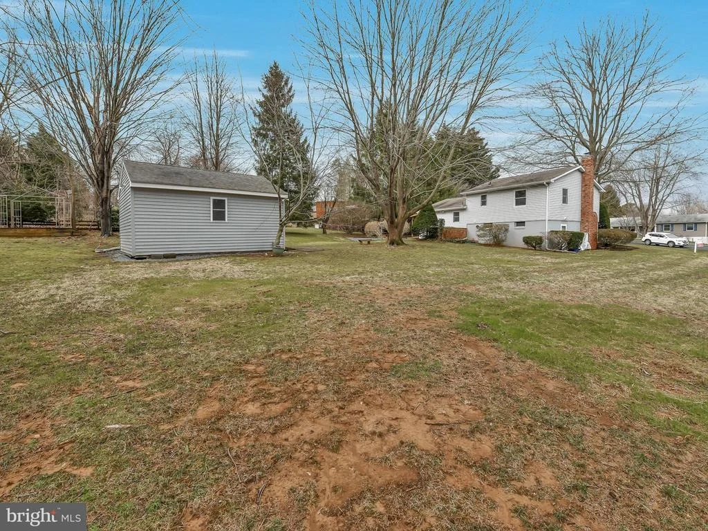 Photo of 7299 BEECHTREE LANE