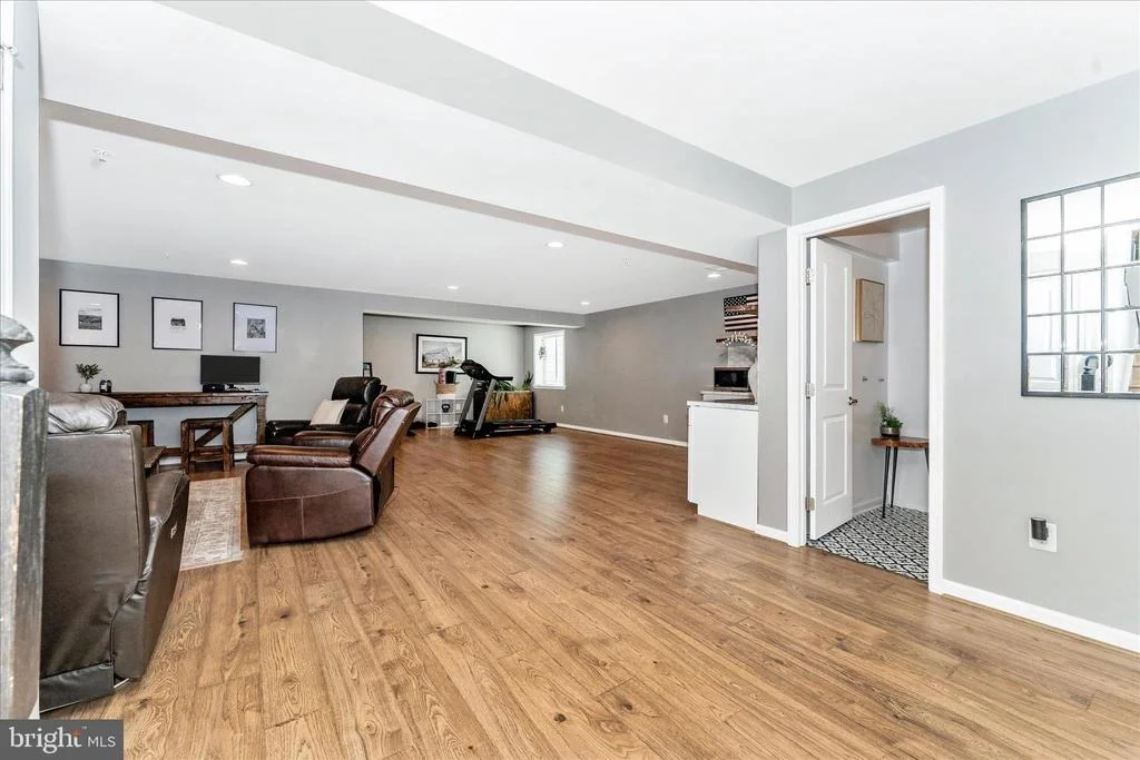 Photo of 4511 MONROVIA BOULEVARD