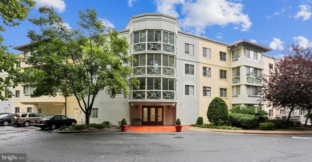 Photo of Unit 210 at 14809 PENNFIELD CIRCLE