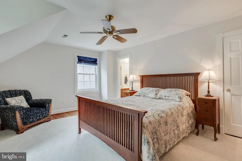 Photo of 6504 GRIFFITH ROAD