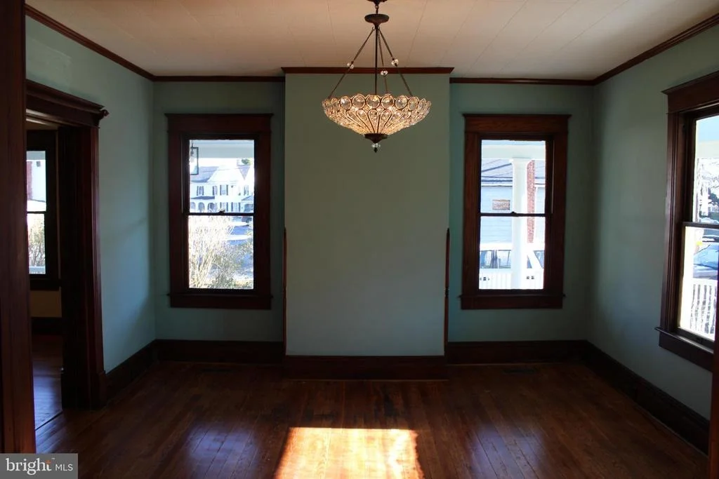 Photo of 107 POPLAR STREET