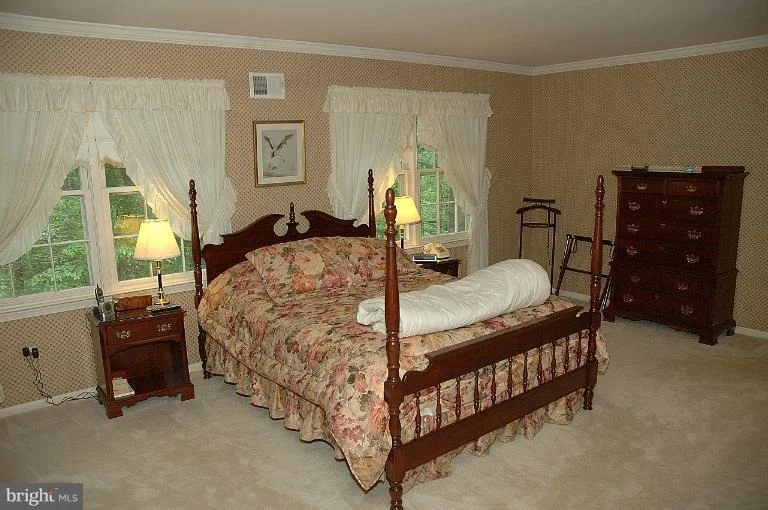 Photo of 1082 OLD CEDAR ROAD