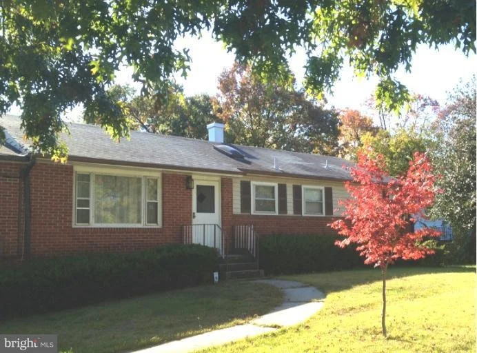 Photo of 8413 HOLLY STREET