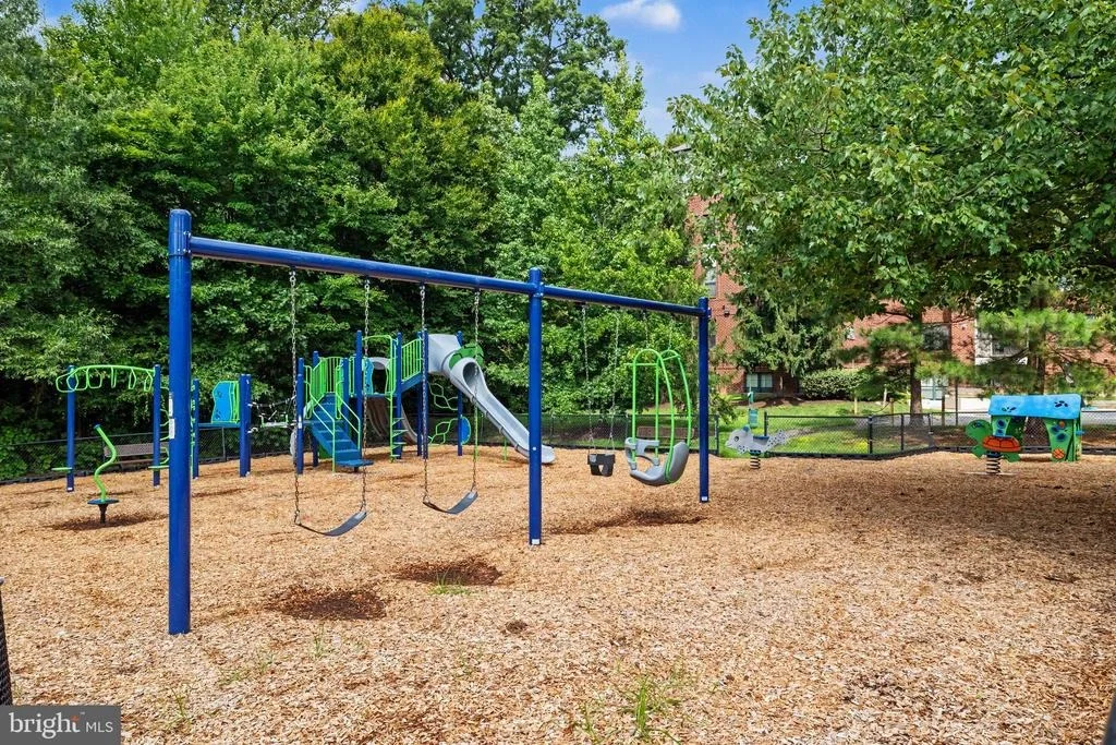 Photo of 7660 HENRY KNOX DRIVE