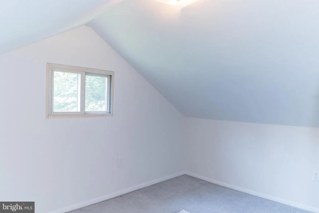 Photo of 4209 ROUND HILL ROAD