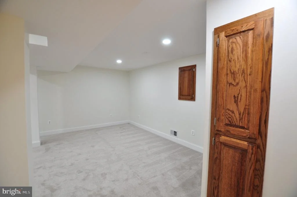 Photo of 7421 BRENISH DRIVE