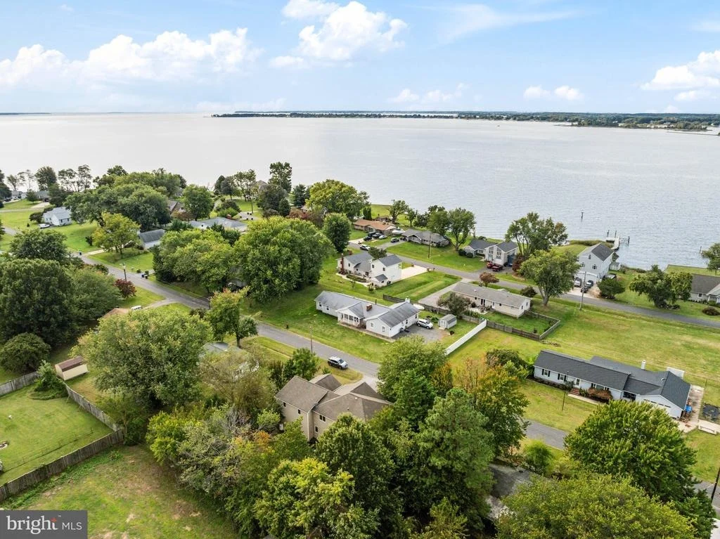 Photo of 1351 CALVERT ROAD