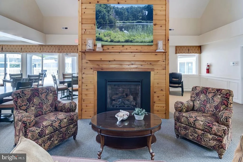 Photo of 208 POND VIEW DRIVE