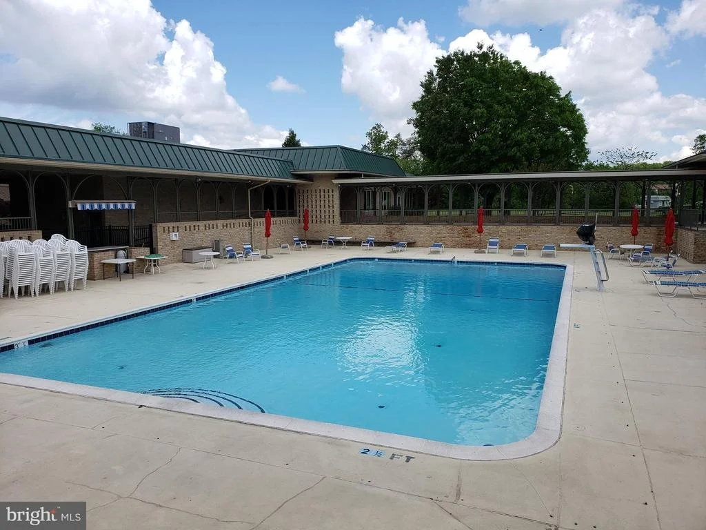 Photo of Unit 73A at 3600 GLENEAGLES DRIVE