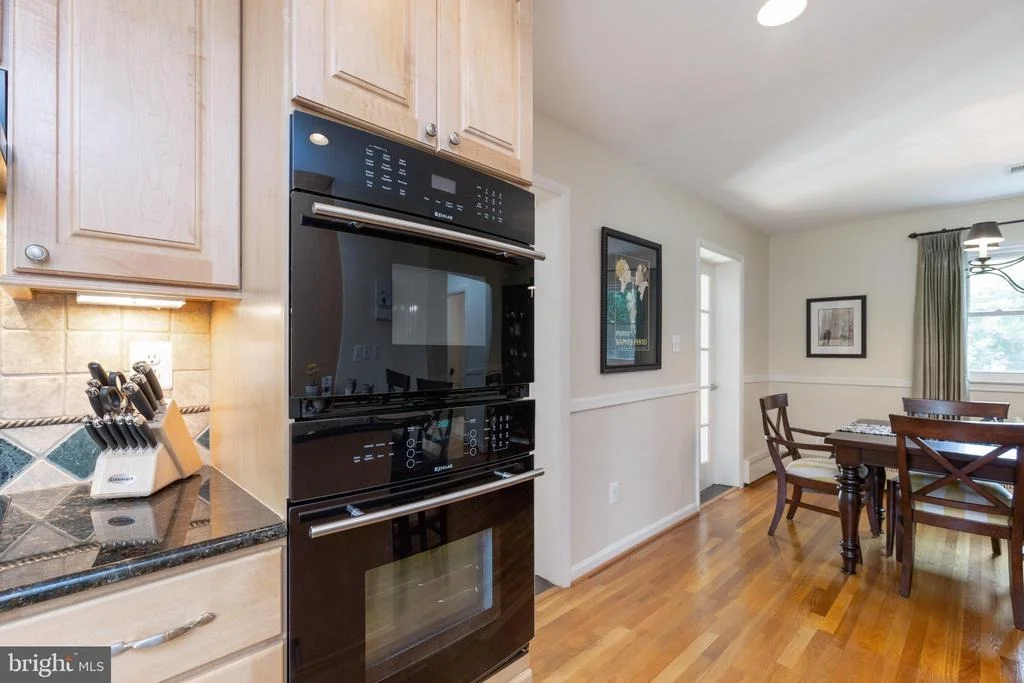 Photo of 10125 GLENMERE ROAD