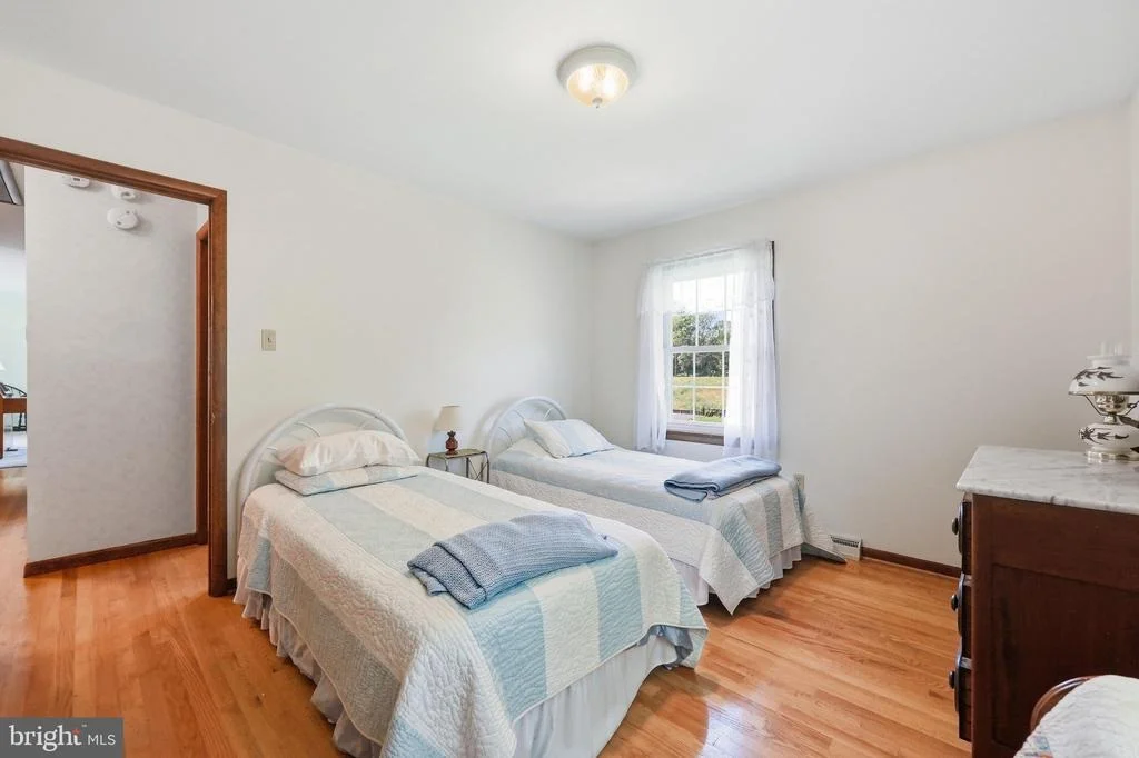 Photo of 8117 RUNNYMEADE DRIVE