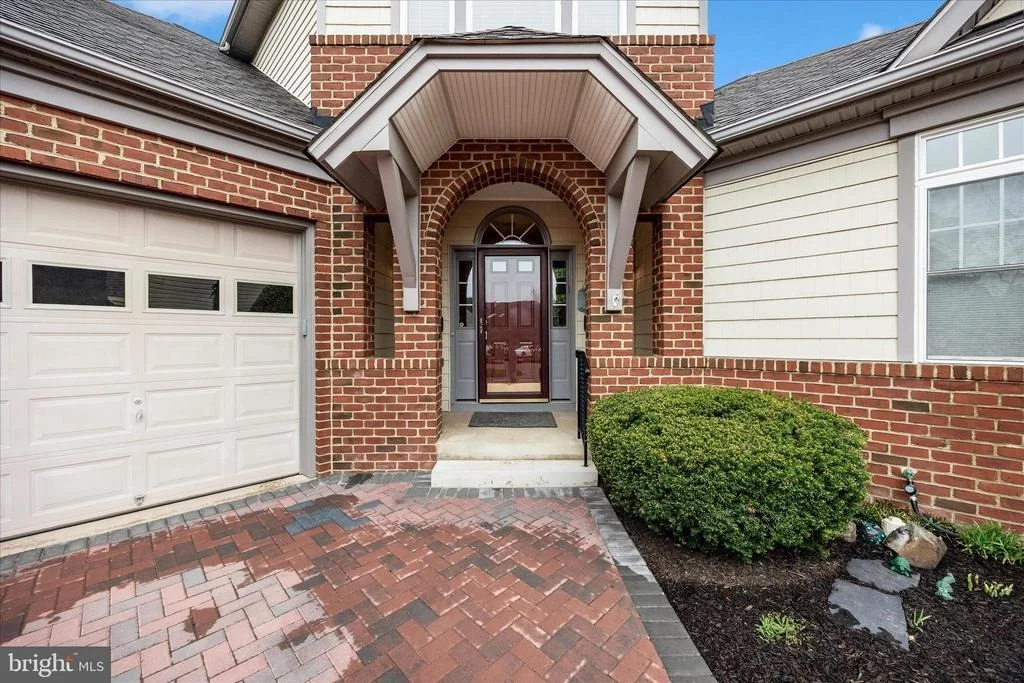 Photo of 2666 BROOK VALLEY ROAD