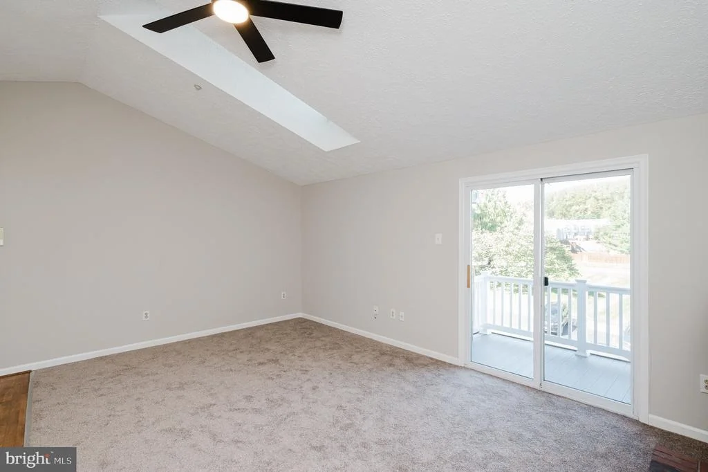 Photo of Unit 207J at 207 OAK LEAF CIRCLE