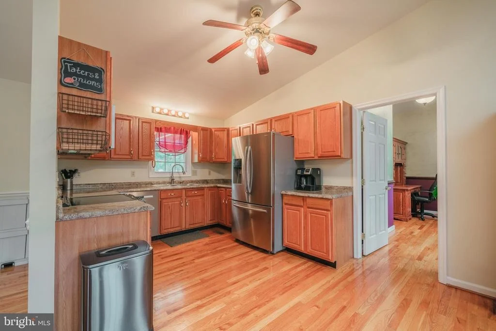Photo of 15221 WOODCREST DRIVE
