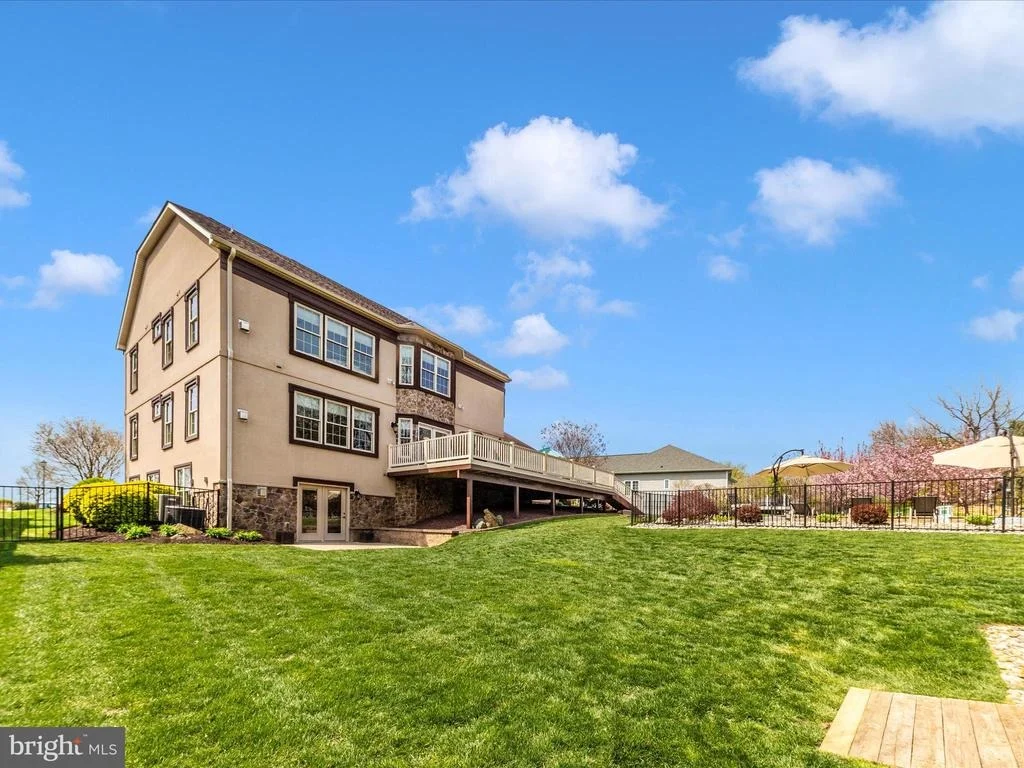 Photo of 15 HOFFMAN DRIVE