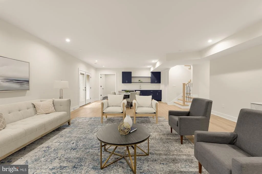 Photo of 9512 FOREST ROAD