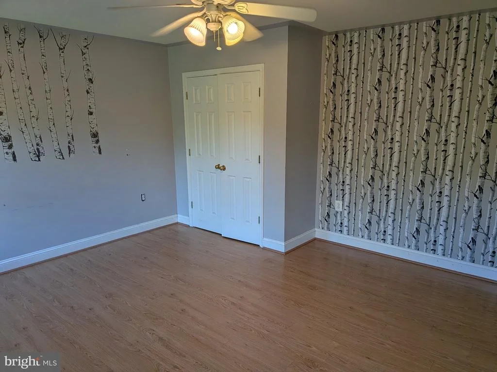 Photo of 823 WOODCREST LOOP