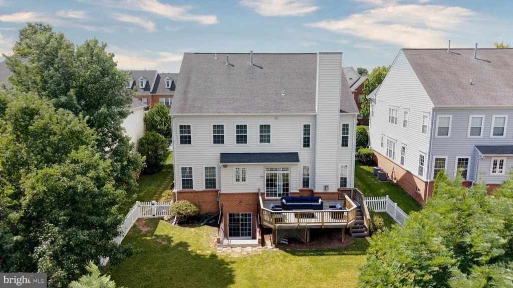 Photo of 42654 FRONTIER DRIVE