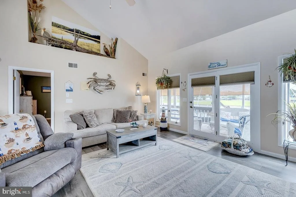 Photo of 7 HUNTERS POINT