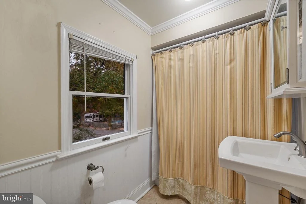 Photo of 2605 MARSHALL HALL ROAD