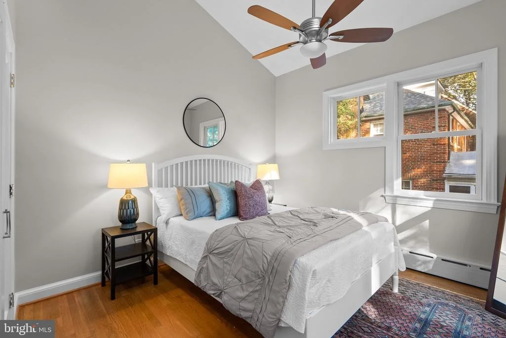 Photo of 1118 DALE DRIVE