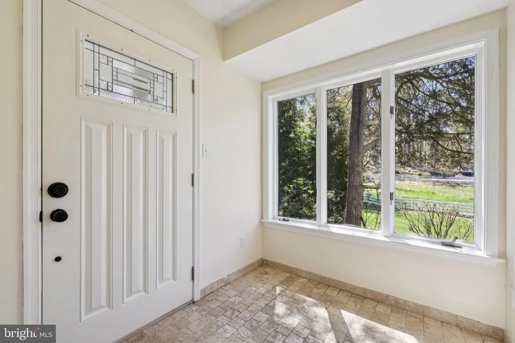 Photo of 2921 DUVALL ROAD