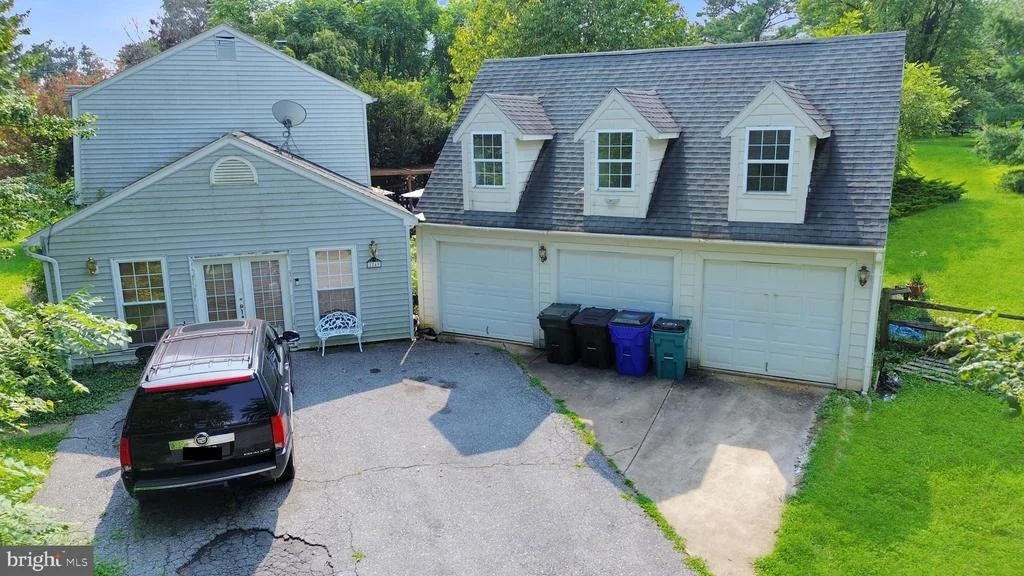 Photo of 2249 REGINA DRIVE