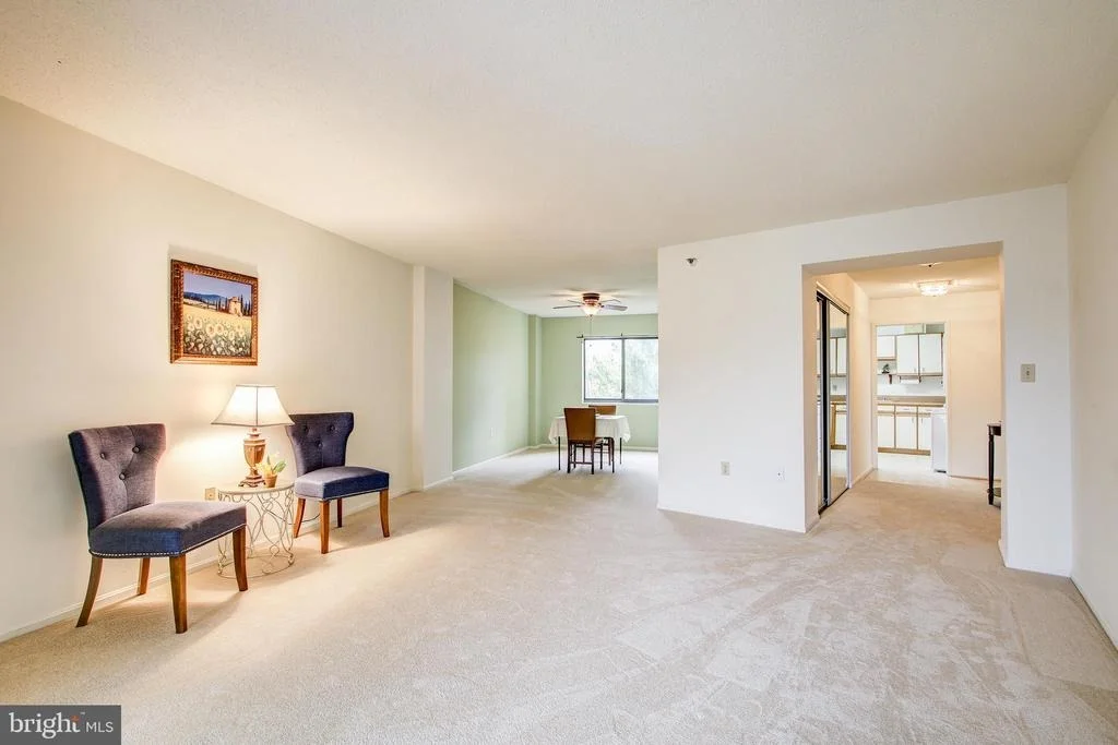 Photo of Unit 2326 at 15107 INTERLACHEN DRIVE