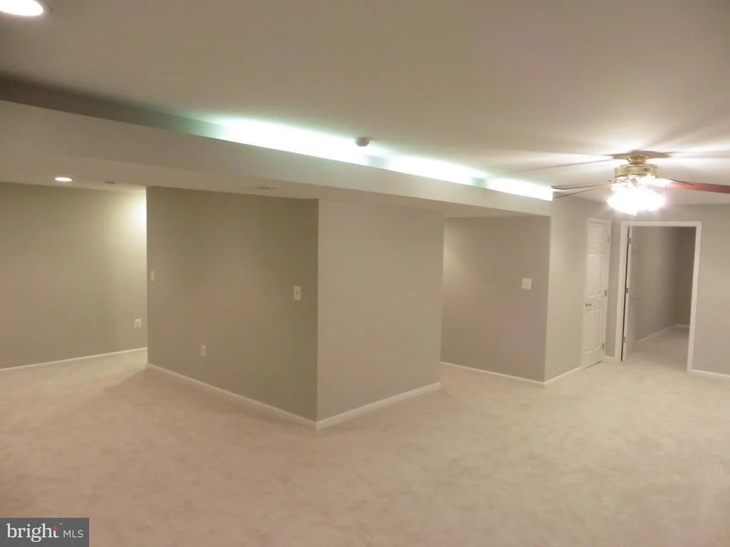 Photo of 9237 STEPHANIE STREET