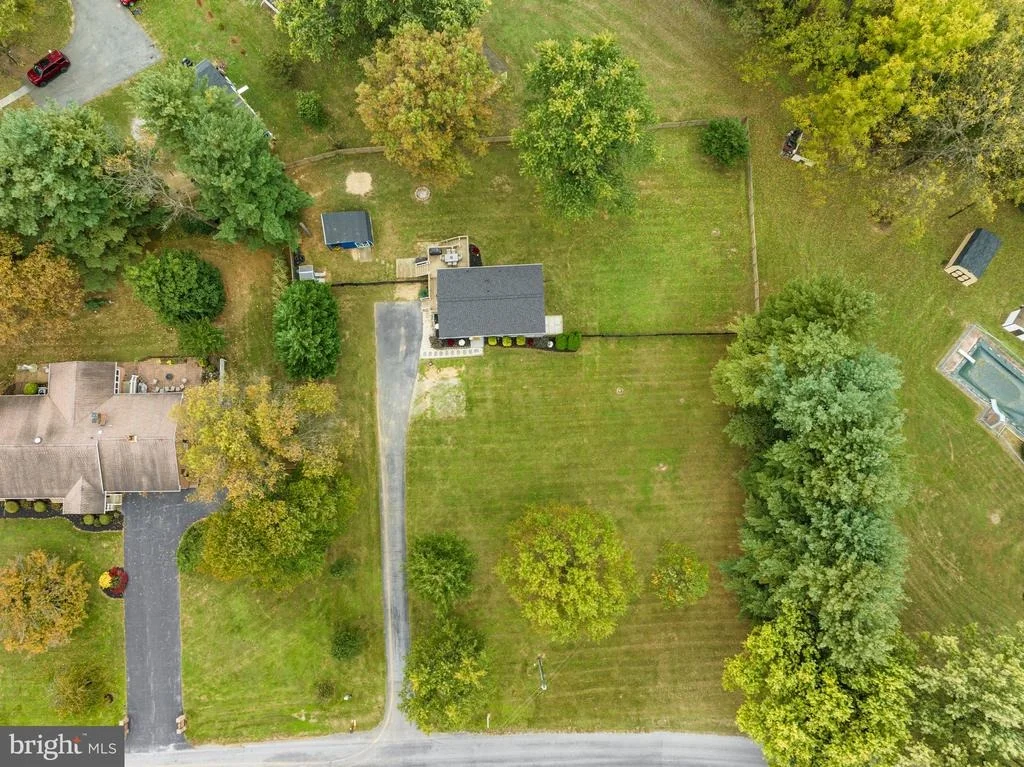 Photo of 7726 MCCLELLAN AVENUE