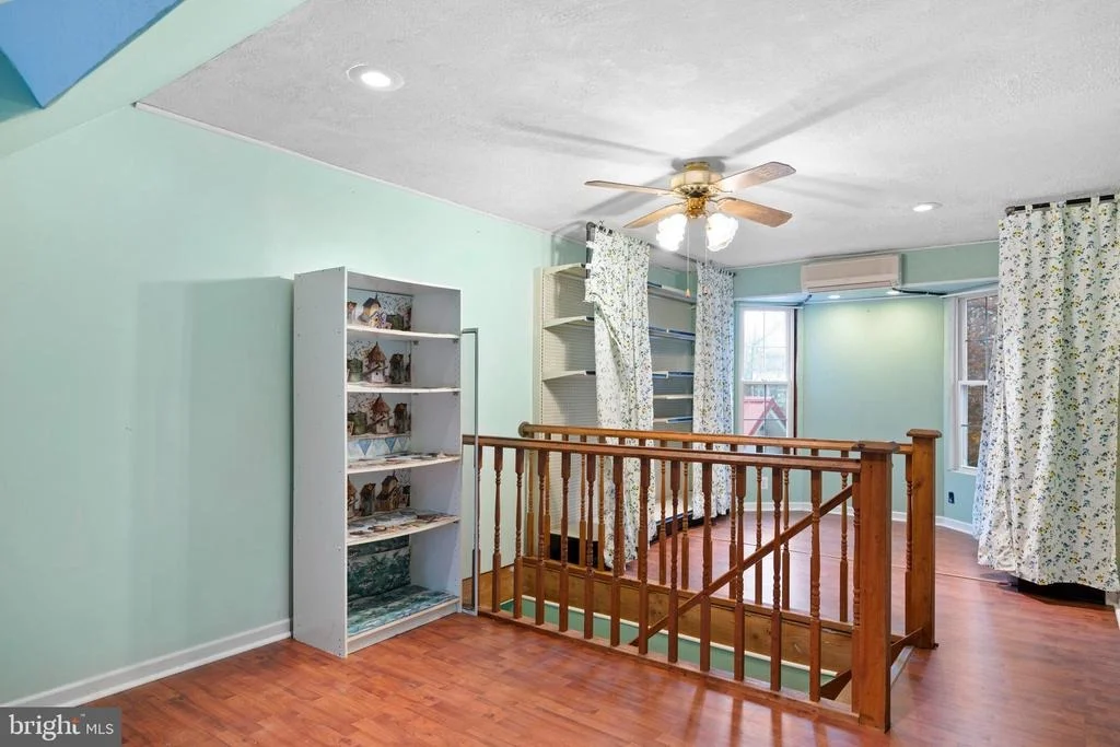 Photo of 2605 MARSHALL HALL ROAD