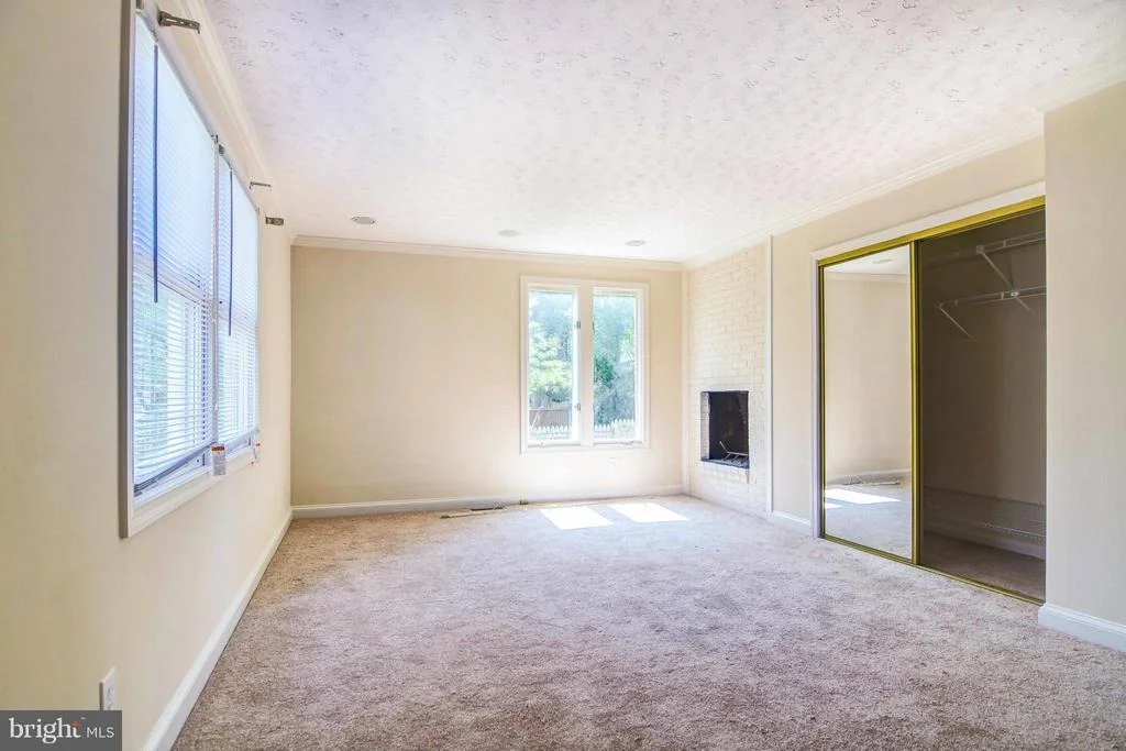 Photo of 3951 WALNUT STREET