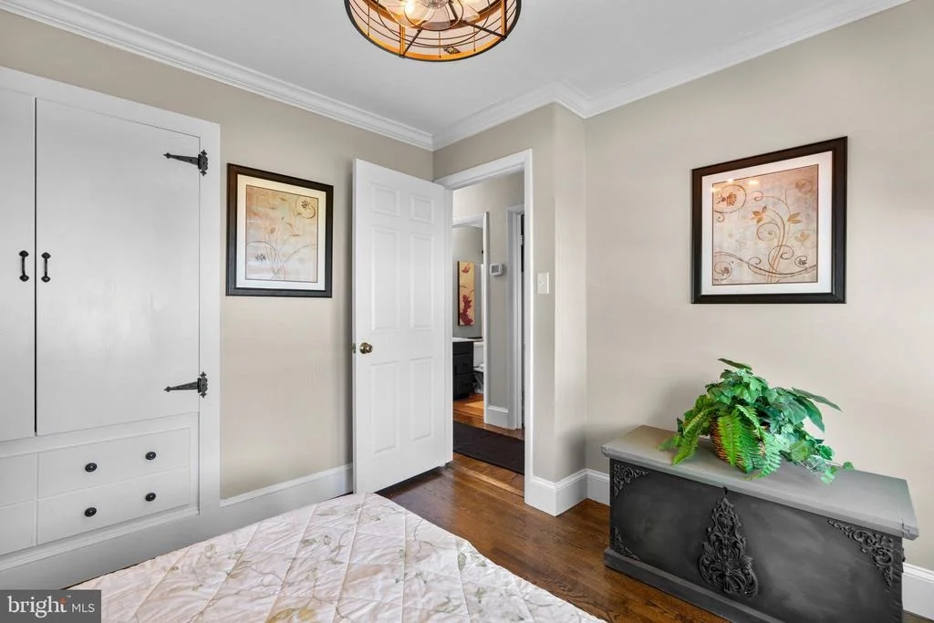 Photo of 804 OLIVE DRIVE