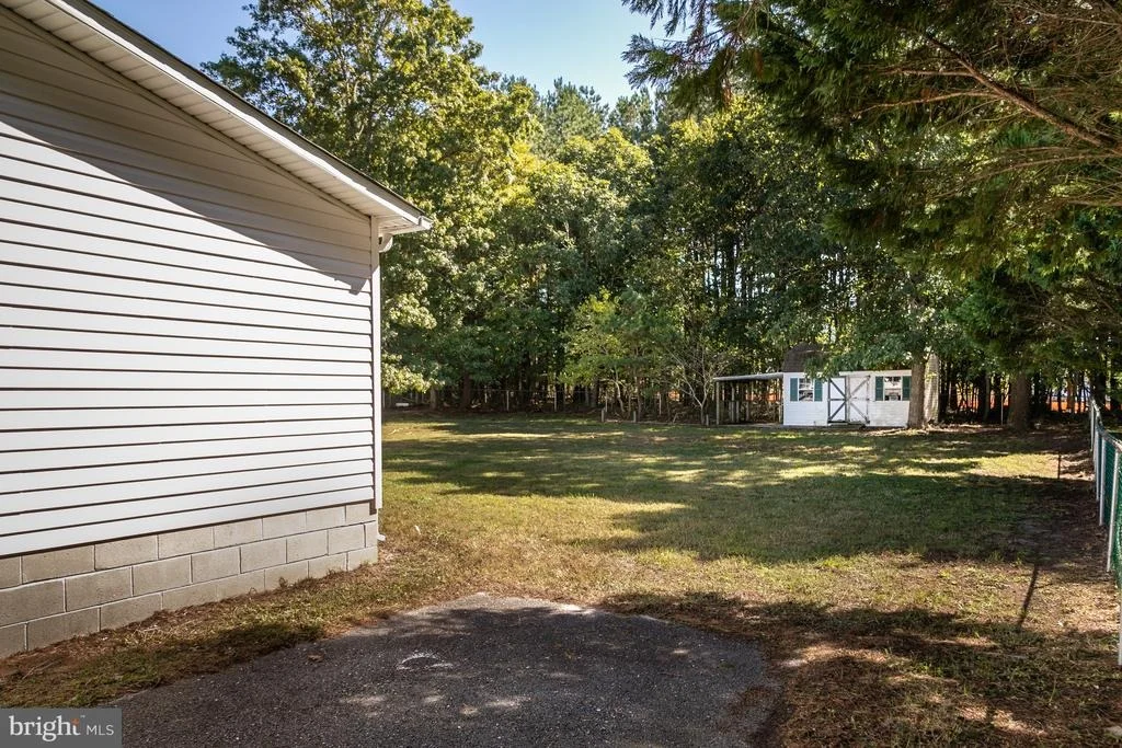 Photo of 21 JOHN B DRIVE