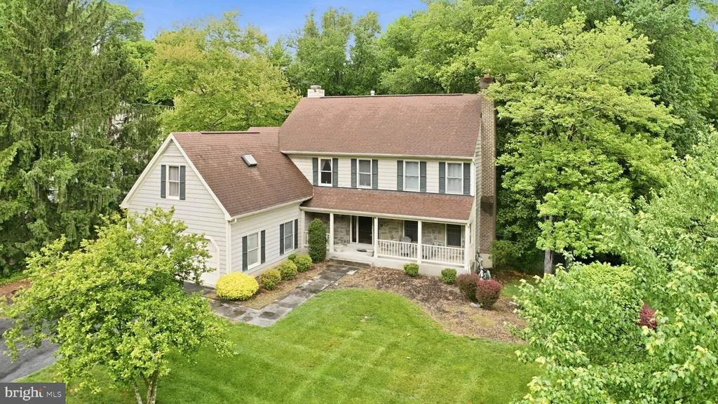 Photo of 14302 DELCASTLE DRIVE