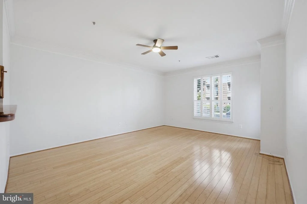 Photo of Unit 7109 at 1570 SPRING GATE DRIVE
