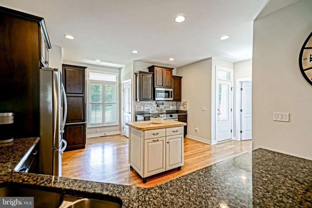 Photo of 35494 RED TAIL ROAD