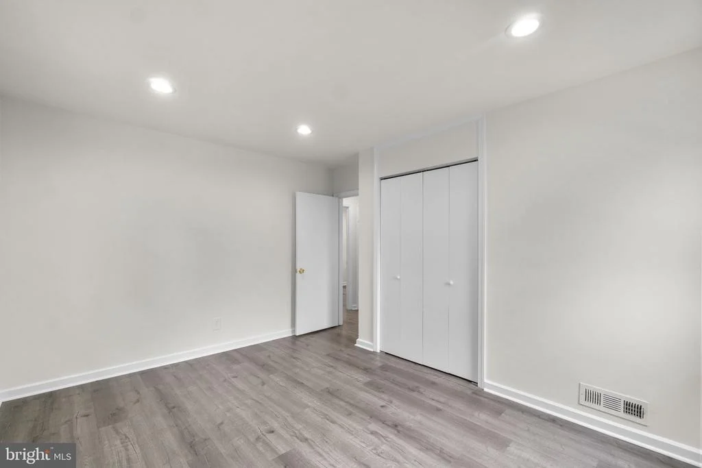 Photo of 3658 CLIFMAR ROAD