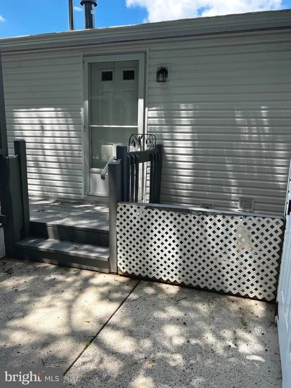 Photo of 502 SHADOWCREEK LANE